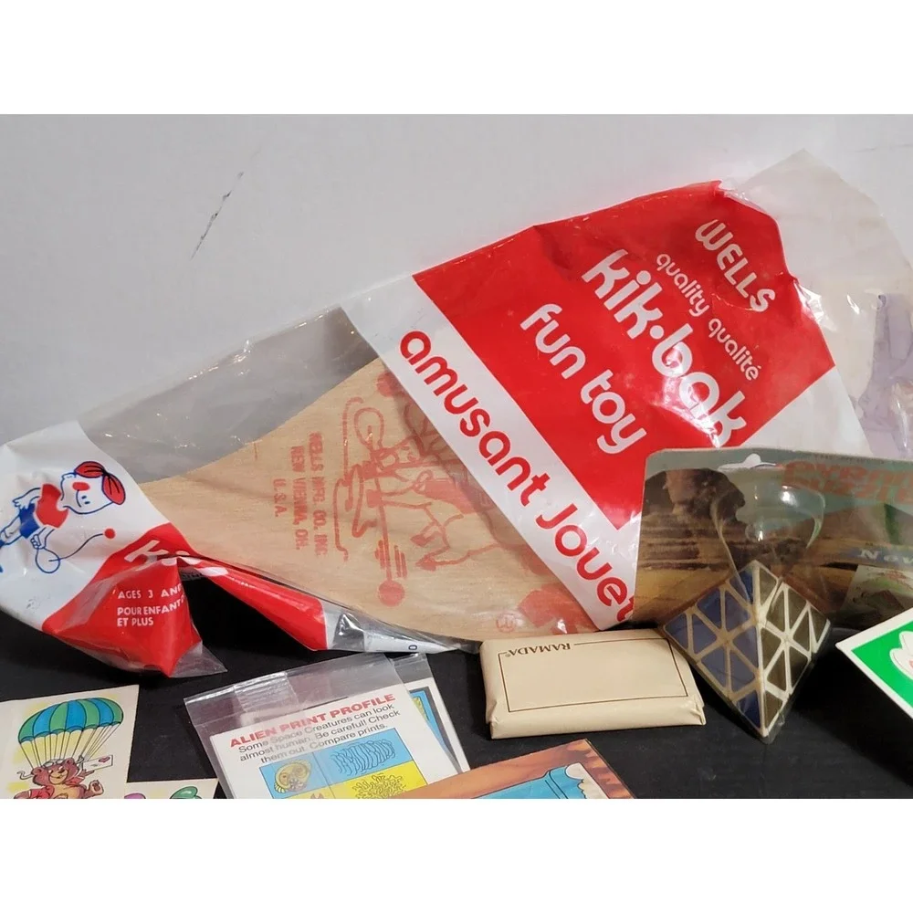 Mixed Lot Of 90's Cereal Box Prizes, Toys, Stickers, Cards Games Kelloggs
